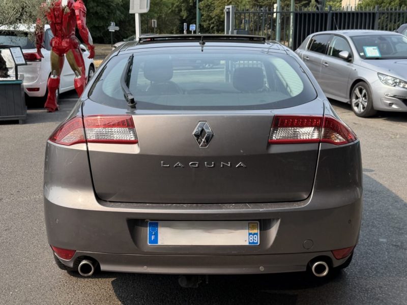 RENAULT LAGUNA 3 III BOSE 2.0 DCi 175 BOITE AUTOMATIQUE TOIT OUVRANT GPS SEMI CUIR - MOTEUR A CHAINE