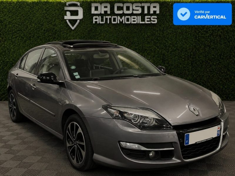 RENAULT LAGUNA 3 III BOSE 2.0 DCi 175 BOITE AUTOMATIQUE TOIT OUVRANT GPS SEMI CUIR - MOTEUR A CHAINE