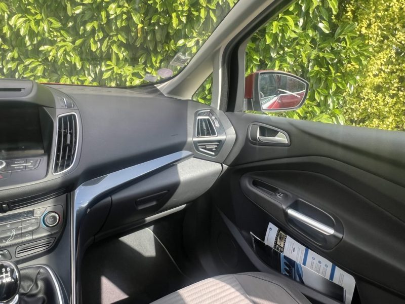 Ford C-Max 1.0l Ecoboost Titanium 125ch - Garantie 6 mois