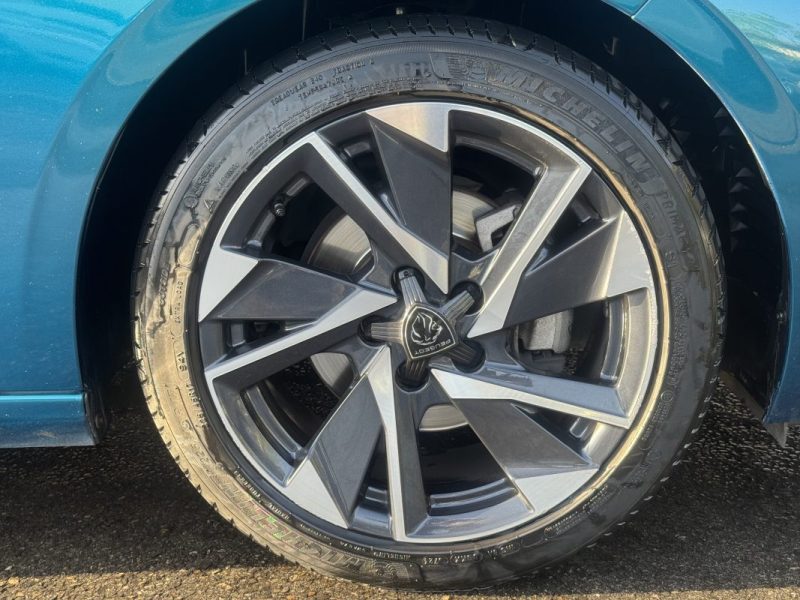 PEUGEOT 308 - 3 1.2 PURETECH 130CH S&S ALLURE EAT8 2024
