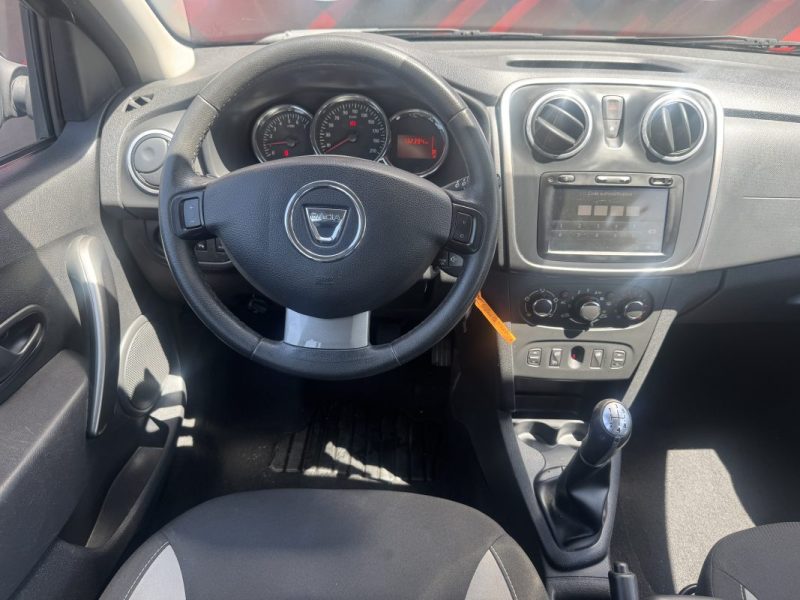 DACIA SANDERO TCE 90 STEPWAY AMBIANCE 2013