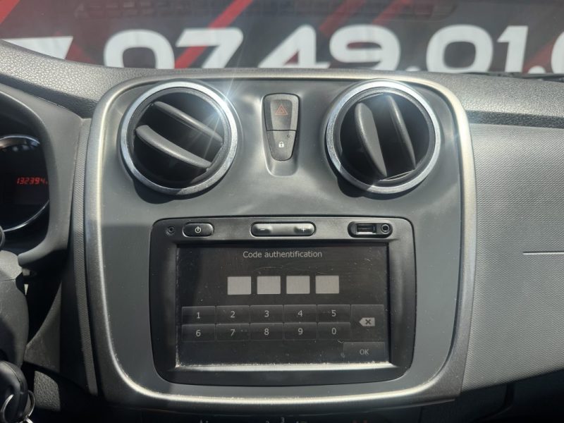 DACIA SANDERO TCE 90 STEPWAY AMBIANCE 2013