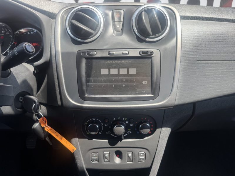 DACIA SANDERO TCE 90 STEPWAY AMBIANCE 2013