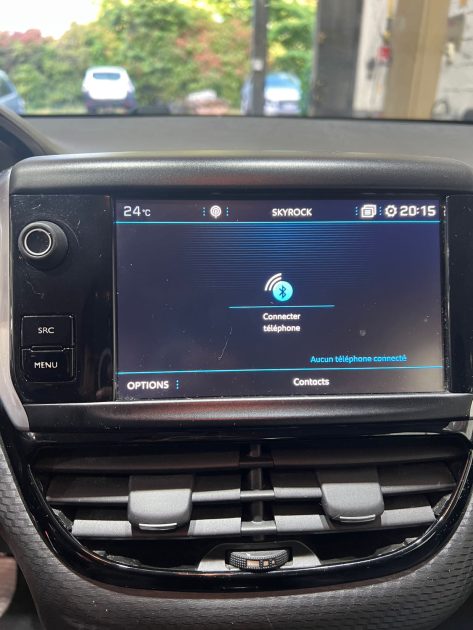 PEUGEOT 208 1.6 BLUE HDI 100 STYLE 2018, Entretenu en concession Peugeot , Climatisation 