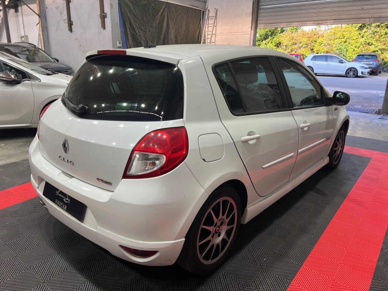 RENAULT CLIO III GT GORDINI 1.5DCI 106ch GPS Tomtom