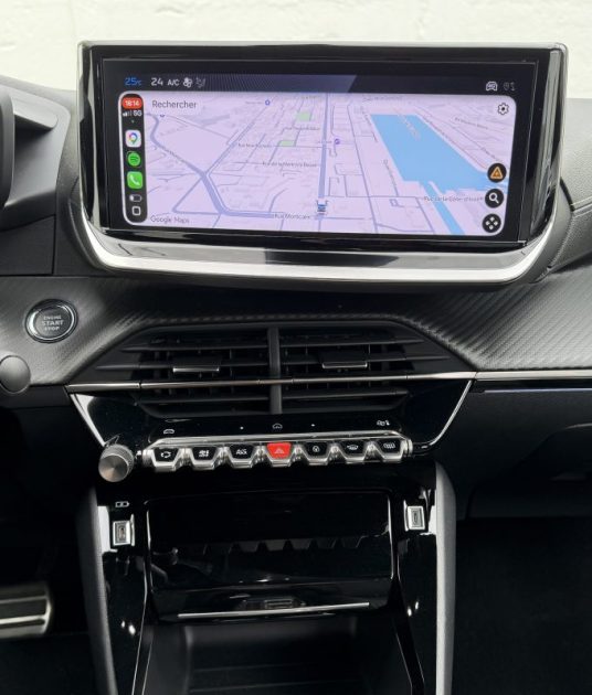 PEUGEOT 208 GT HYBRID 145 CVE-DCS6 / 1 ERE MAIN GARANTIE CONSTRUCTEUR  