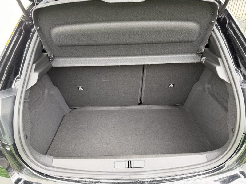 PEUGEOT 208 GT HYBRID 145 CVE-DCS6 / 1 ERE MAIN GARANTIE CONSTRUCTEUR  