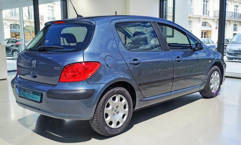 PEUGEOT 307 1.4 5PORTES EXCELLENT ETAT GARANTIE 6MOIS 1ER MAIN