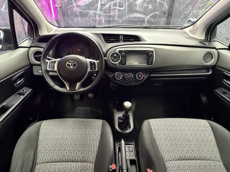 TOYOTA YARIS 1.3 VVTI 100 DYNAMIC 2014