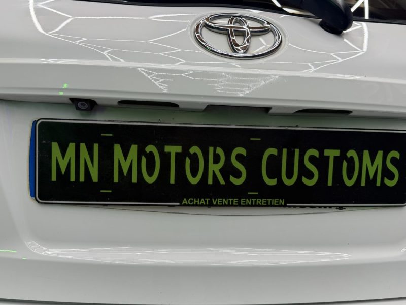 TOYOTA YARIS 1.3 VVTI 100 DYNAMIC 2014