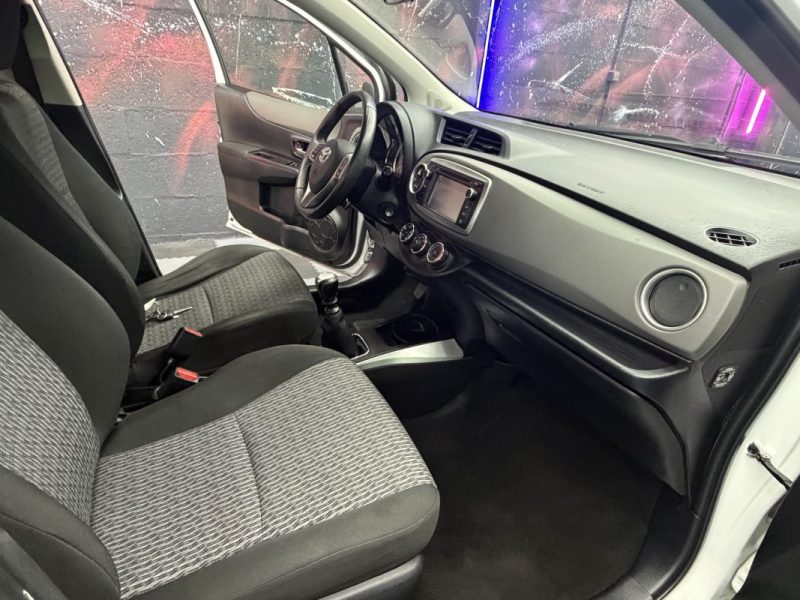 TOYOTA YARIS 1.3 VVTI 100 DYNAMIC 2014