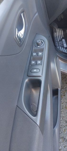 RENAULT CAPTUR 1.5 DCI 90 CV AN  2014 PROPRE 101 KM