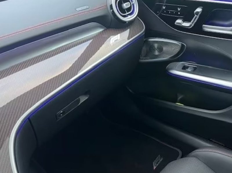MERCEDES-BENZ C 63 AMG S E PERFORMANCE AMG F1 EDITION 2025