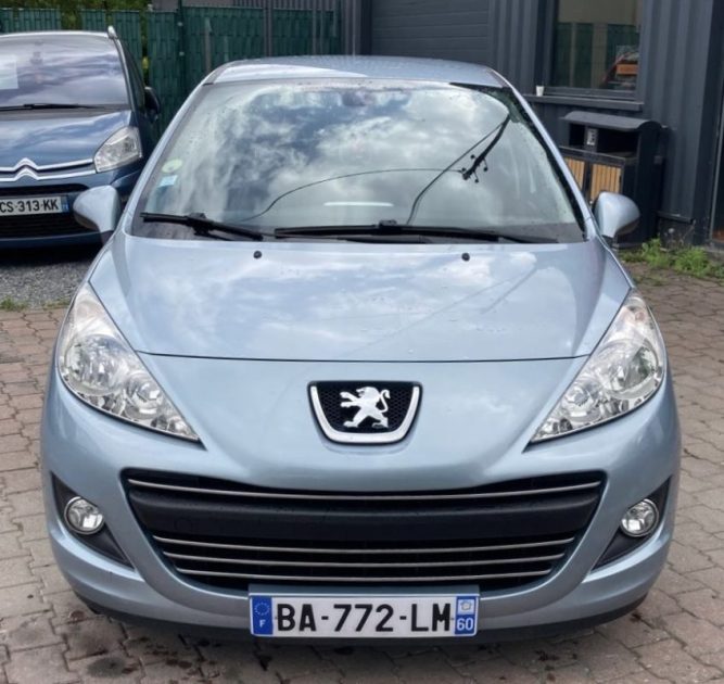 PEUGEOT 207 1.6 HDI FAP 92CV FELINE / RÉVISÉE&GARANTIE 2010