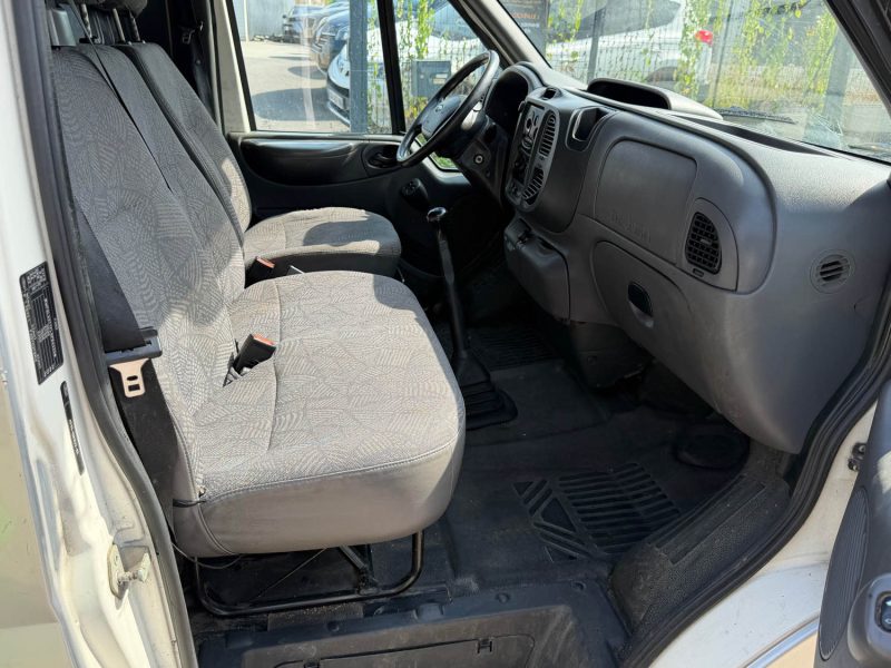 Ford Transit 350MJ 2.4 DI 90ch Trend Pack 2005 - révisée & garantie 6 mois