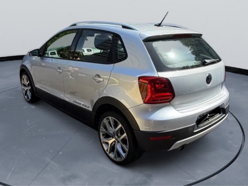 VOLKSWAGEN POLO 1.2 TSI 90 CROSS DSG 