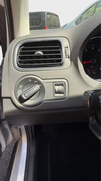VOLKSWAGEN POLO 1.2 TSI 90 CROSS DSG 
