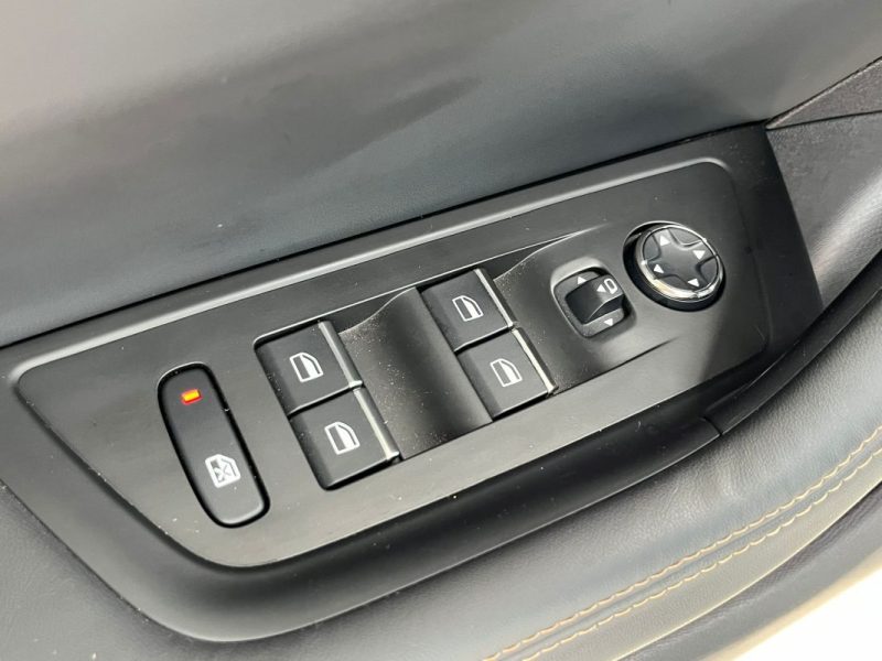 🚗 PEUGEOT 508 II GT 2.0 177ch ⚙️ 📱 CarPlay ☀️ Toit ouvrant ♨️ Sièges chauffants