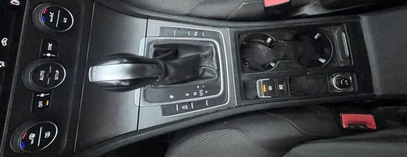 VOLKSWAGEN GOLF VII 1.4 TSI 140CH CONFORTLINE DSG7 