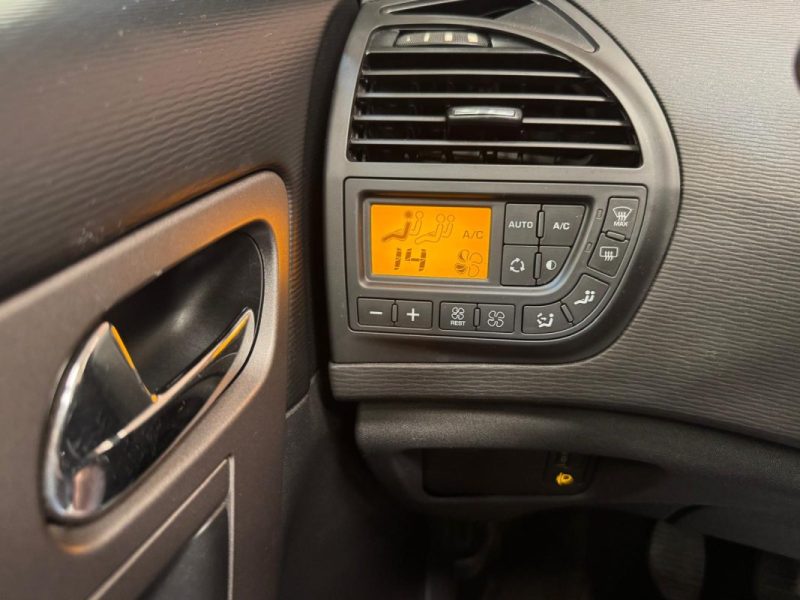 Citroën C4 Picasso 1.6 HDI 110ch Clim | Attelage | Radar
