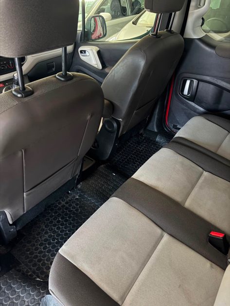CITROËN BERLINGO 1.6 HDI 92 CV– BOÎTE MANUELLE – GARANTIE 12 MOIS OU 15.000 KM – CT OK – 2013