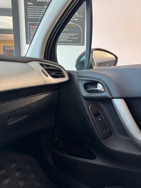 CITROËN C3 SÉDUCTION1.4 HDi 68 CV – Distribution neuve – GARANTIE 12 MOIS OU 15.000 KM – CT OK