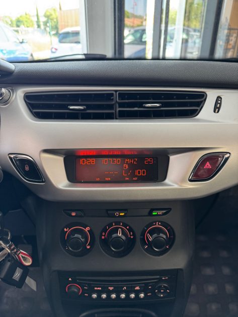 CITROËN C3 SÉDUCTION1.4 HDi 68 CV – Distribution neuve – GARANTIE 12 MOIS OU 15.000 KM – CT OK