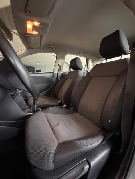 VOLKSWAGEN POLO 1.6 TDI 75 CONFORTLINE 2009