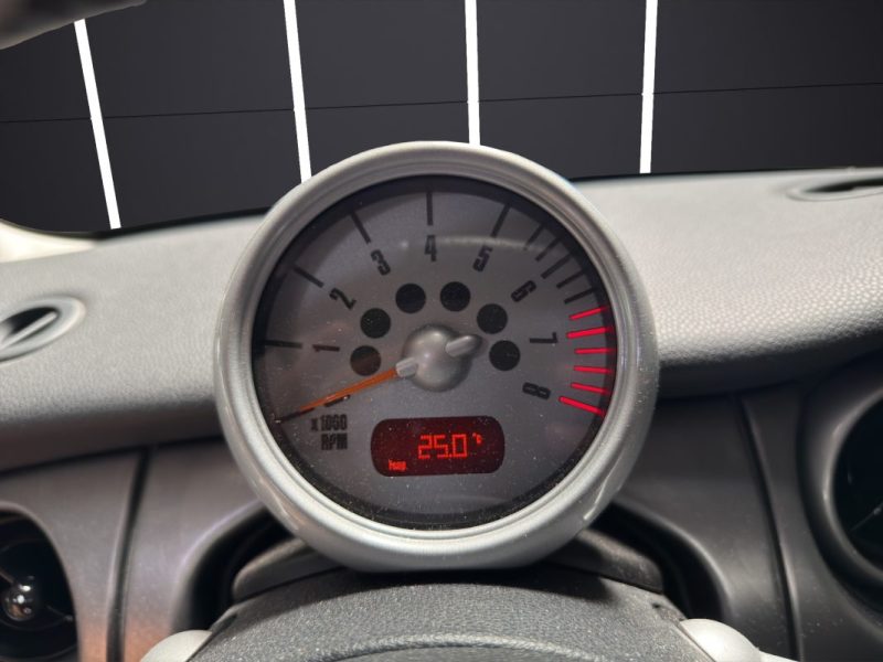 MINI COOPER 1.6 116CH 1ERE MAIN