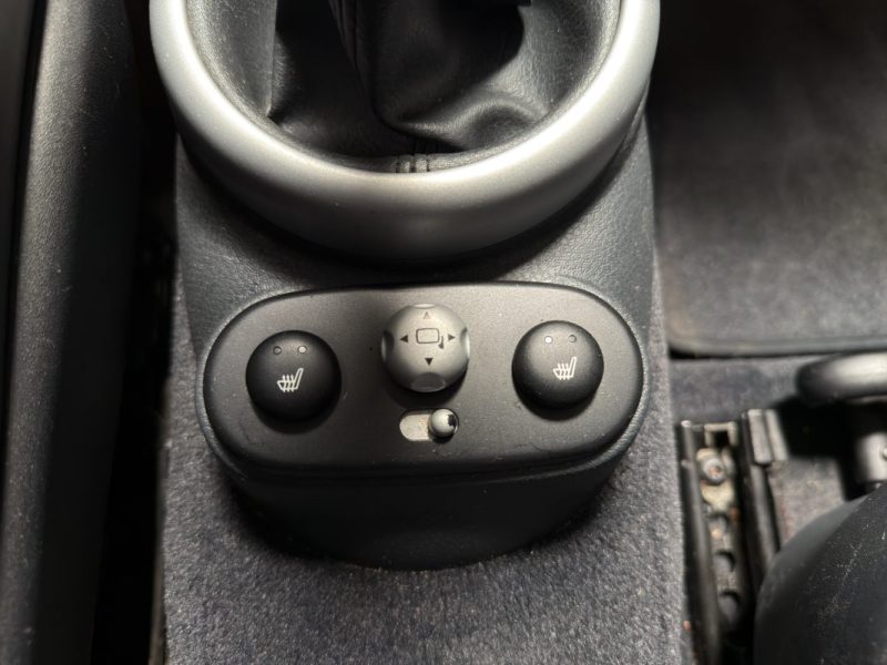 MINI COOPER 1.6 116CH 1ERE MAIN