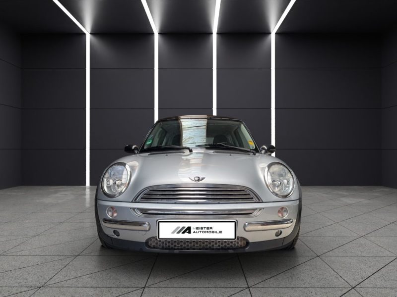 MINI COOPER 1.6 116CH 1ERE MAIN