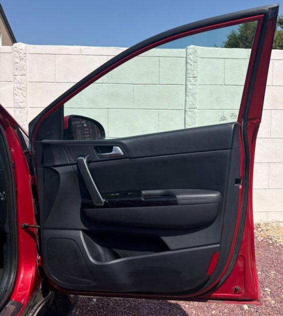 Kia Sportage Gt Line 1.7 Crdi 141CH 4x2 (Entretien Complet | Apple Carplay | Attelage)