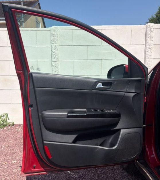Kia Sportage Gt Line 1.7 Crdi 141CH 4x2 (Entretien Complet | Apple Carplay | Attelage)