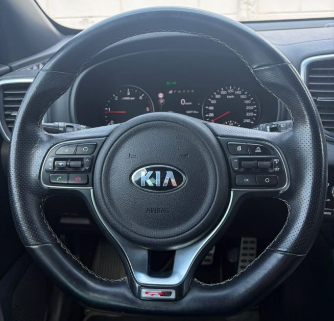 Kia Sportage Gt Line 1.7 Crdi 141CH 4x2 (Entretien Complet | Apple Carplay | Attelage)