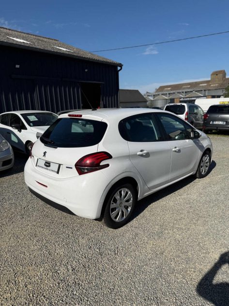 PEUGEOT 208 1.6 BLUEHDI 100CH PACK CLIM 2 PLACES 