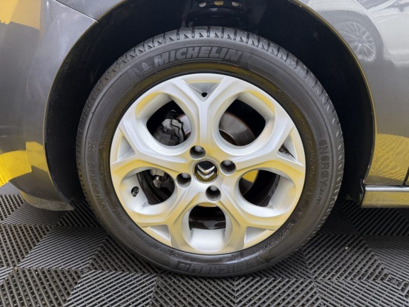 CITROEN C3 II 1.2 VTI 82CH BOITE AUTOMATIQUE 2016