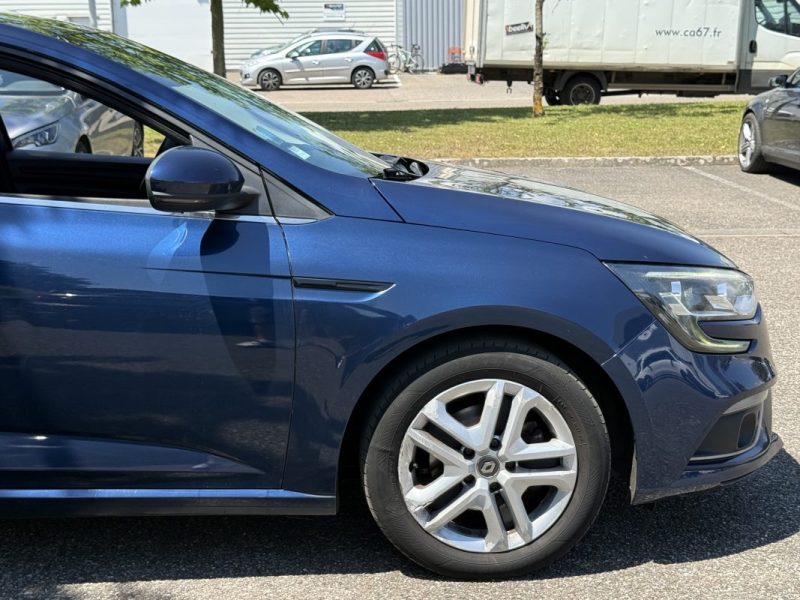 RENAULT Megane IV 1.5 dCi 115ch Business Garantie 6 Mois