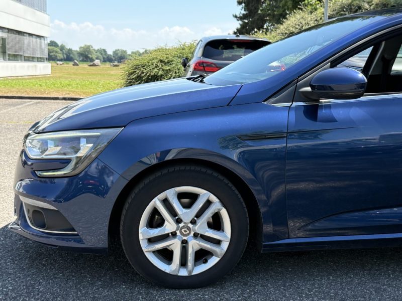 RENAULT Megane IV 1.5 dCi 115ch Business Garantie 6 Mois