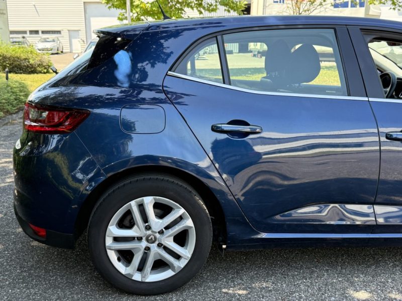 RENAULT Megane IV 1.5 dCi 115ch Business Garantie 6 Mois