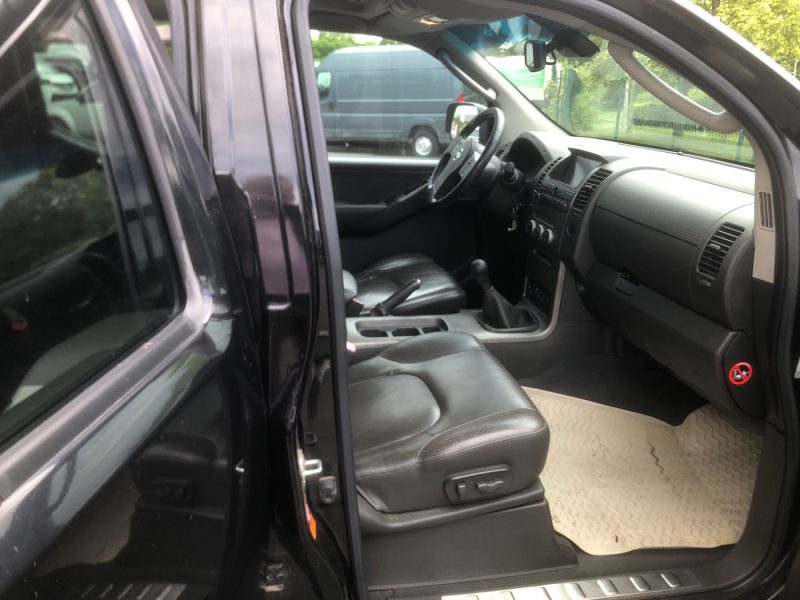NISSAN NAVARA  2008  Boîte manuelle - 2.5 DCI 171 DOUBLE-CABINE 
