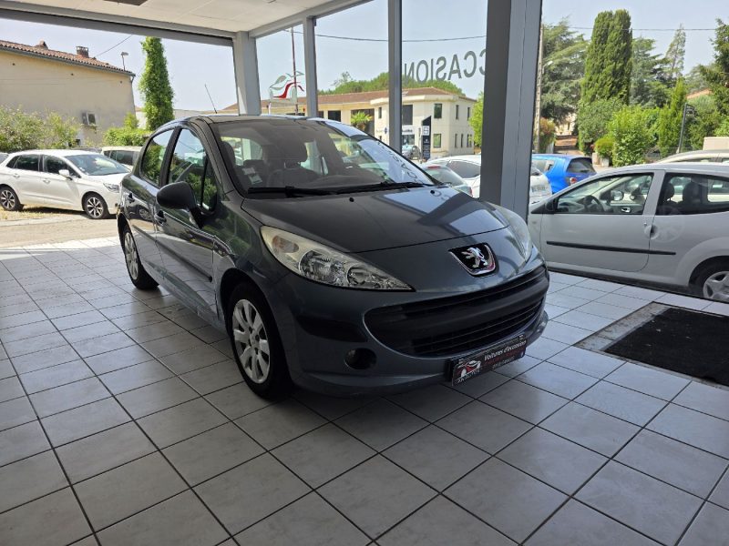 PEUGEOT 207 1.4 HDI 70CH EXECUTIVE ANNEE 2006 178000KM