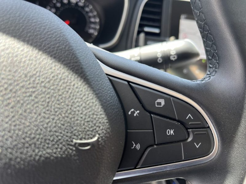 RENAULT MEGANE IV 1.5 BLUE DCI 115 cv 2022