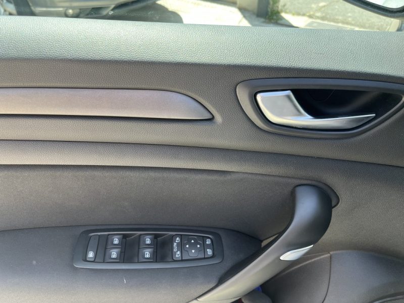 RENAULT MEGANE IV 1.5 BLUE DCI 115 cv 2022