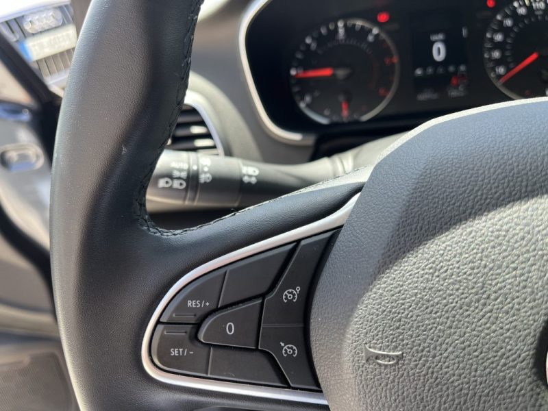 RENAULT MEGANE IV 1.5 BLUE DCI 115 cv 2022