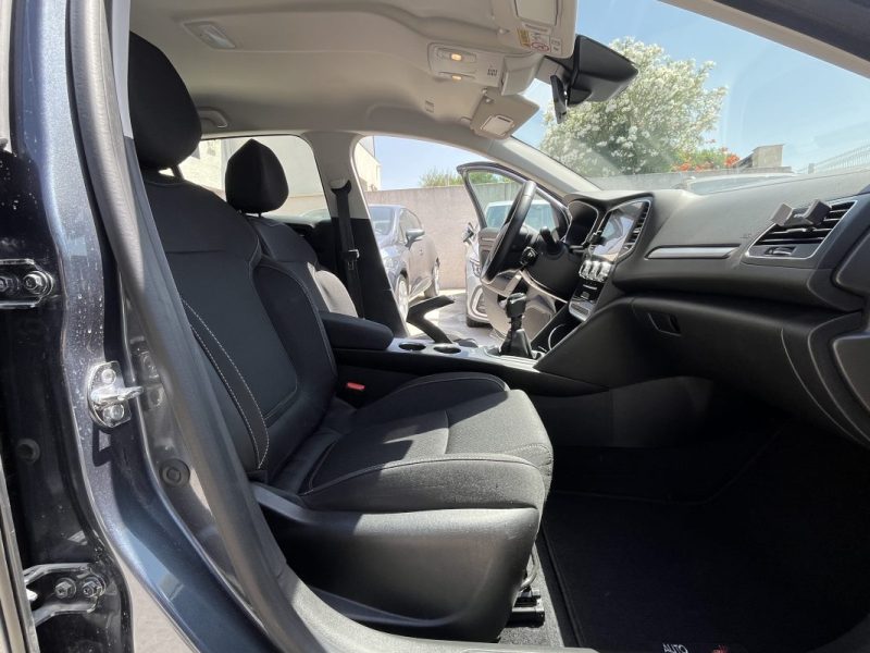 RENAULT MEGANE IV 1.5 BLUE DCI 115 cv 2022