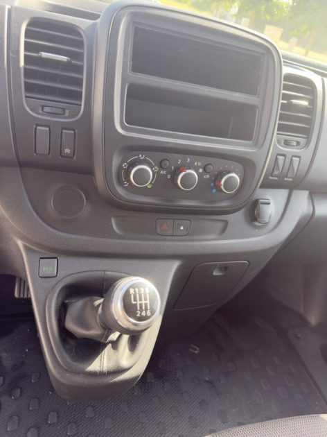 RENAULT TRAFIC L2H1 2.0 120 