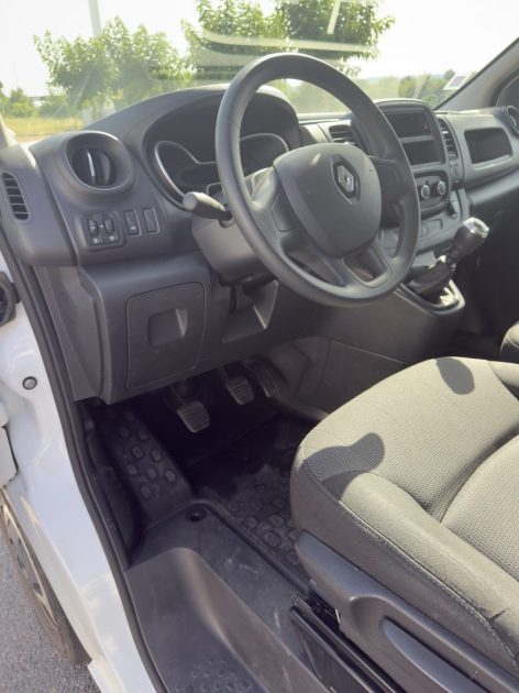 RENAULT TRAFIC L2H1 2.0 120 