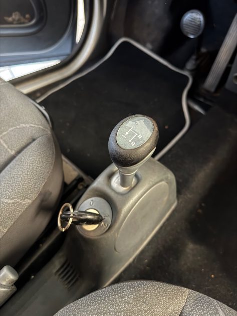 SMART FORTWO PURE 61 CV - MHD - Moteur à Chaîne - Garantie 12 mois ou 15.000km - Boite Auto
