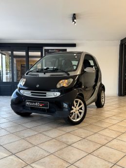 SMART FORTWO PURE 61 CV - MHD - Moteur à Chaîne - Garantie 12 mois ou 15.000km - Boite Auto