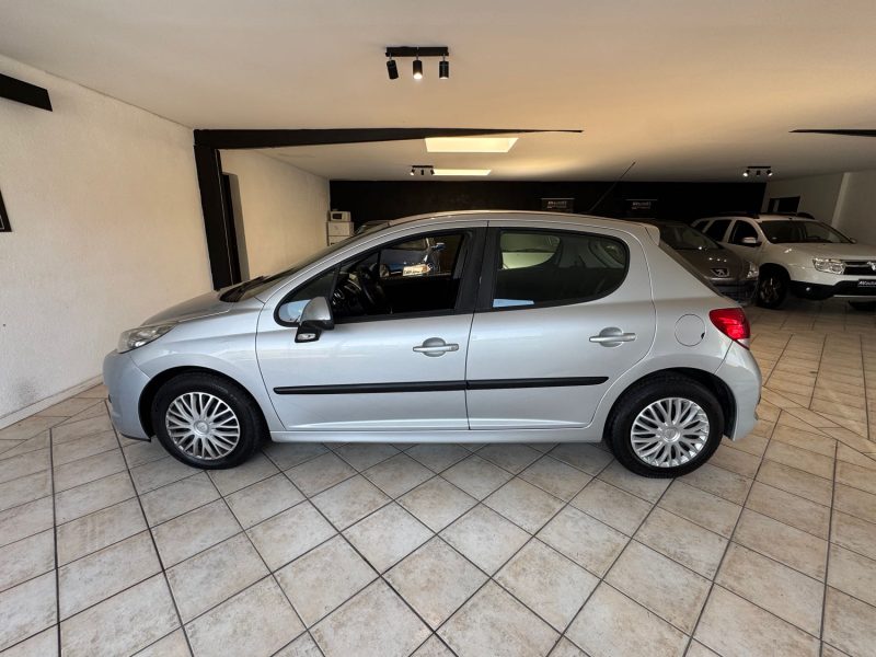 PEUGEOT 207 TRENDY 1.4 HDi 2010 – Entretien effectué – CT OK – Garantie 12 mois ou 15 000 km